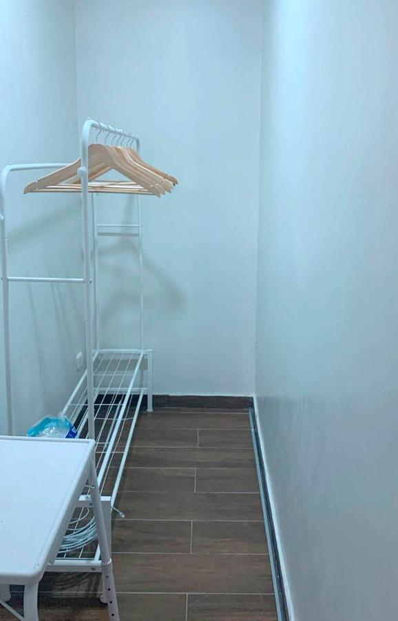 Hermoso dpto amoblado, 1 piso, wifi, terraza y cochera en San Miguel Lima Exterior foto