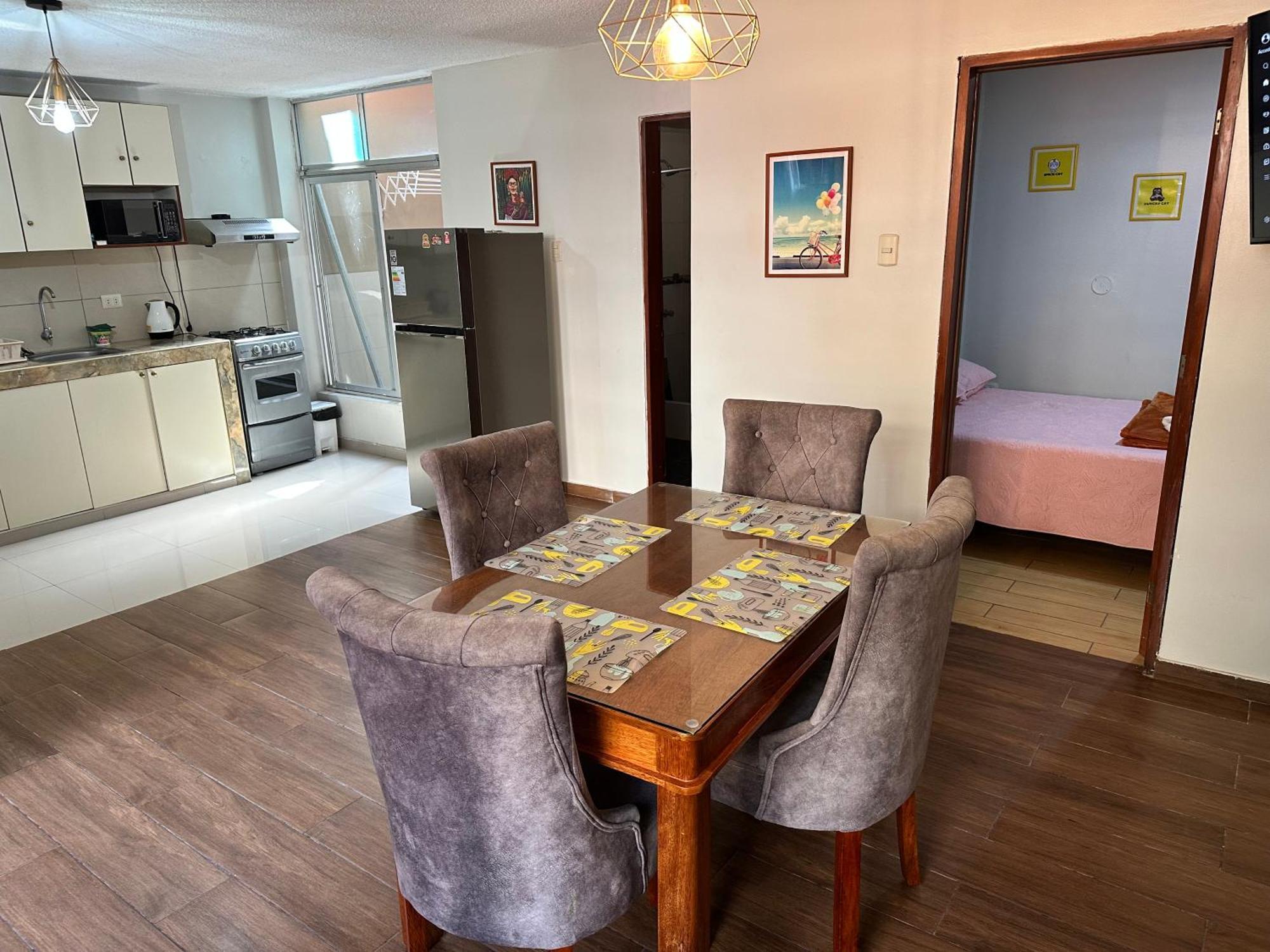 Hermoso dpto amoblado, 1 piso, wifi, terraza y cochera en San Miguel Lima Exterior foto